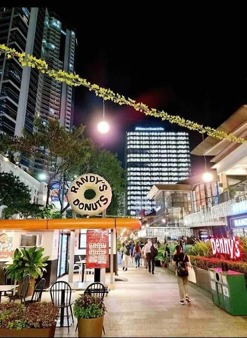 One Uptown Residence Infront Grand Hyatt 1Br, Washer,Fast Wifi Manila 0*,  Philippines