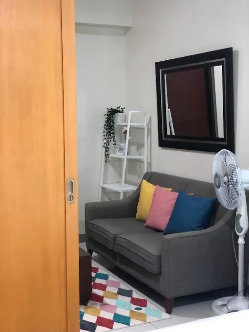 One Uptown Residence Infront Grand Hyatt 1Br, Washer,Fast Wifi Manila Apartment