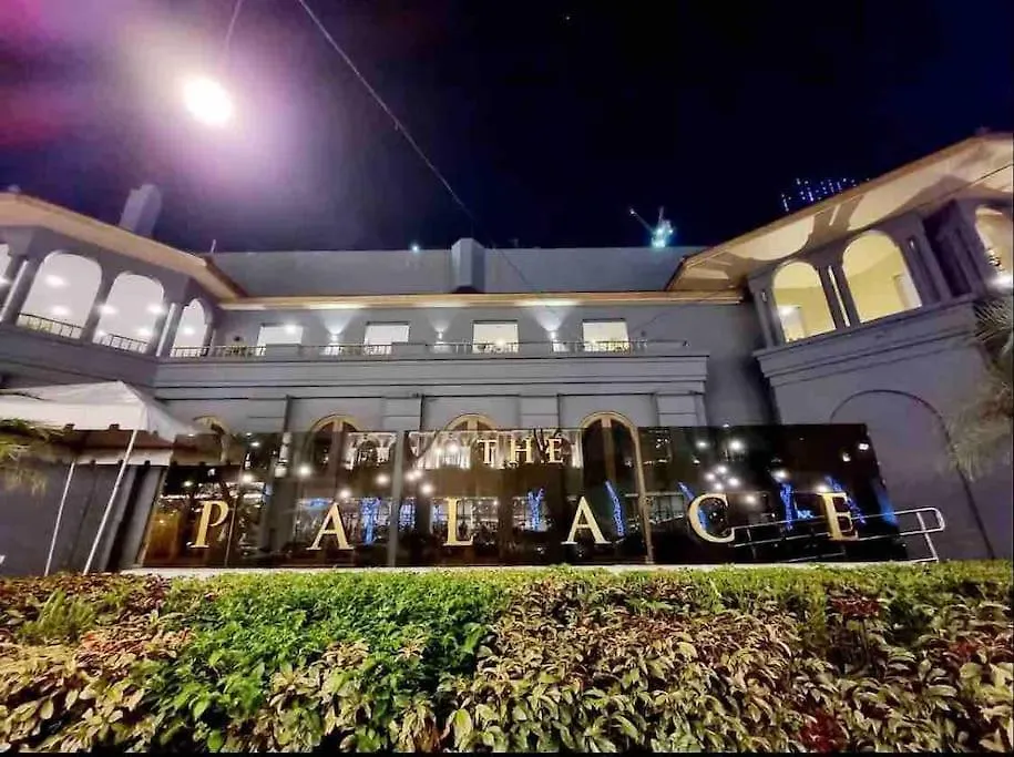 Apartment One Uptown Residence Infront Grand Hyatt 1Br, Washer,Fast Wifi Manila Philippines